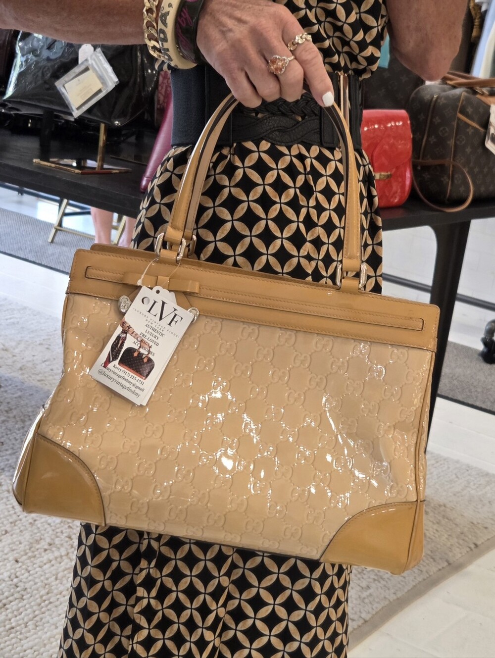 GUCCI Shoulder Bag Ultra Rare, Vintage, Patent & Calfskin Leather, Embossed GGs